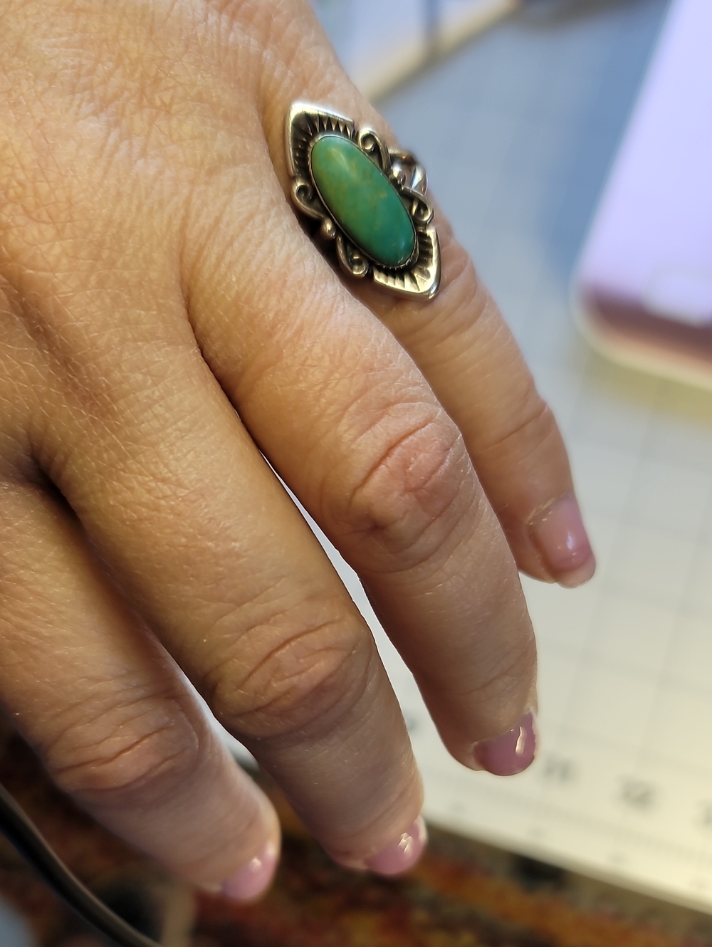 Vintage Sterling Silver Turquoise Oval Ring in Green